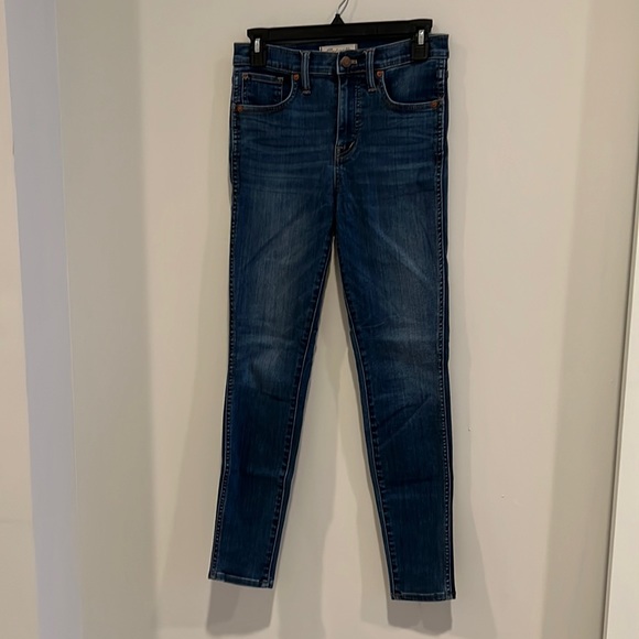 Madewell 10" High-Rise Skinny Jeans in Danny Wash - Picture 2 of 7
